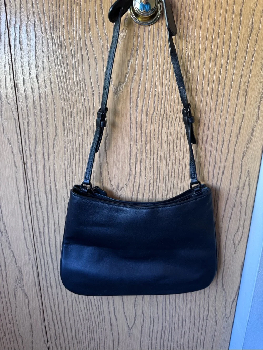 Coach Black Pebble Leather Shoulder Bag with Tag - Picture 2 of 3